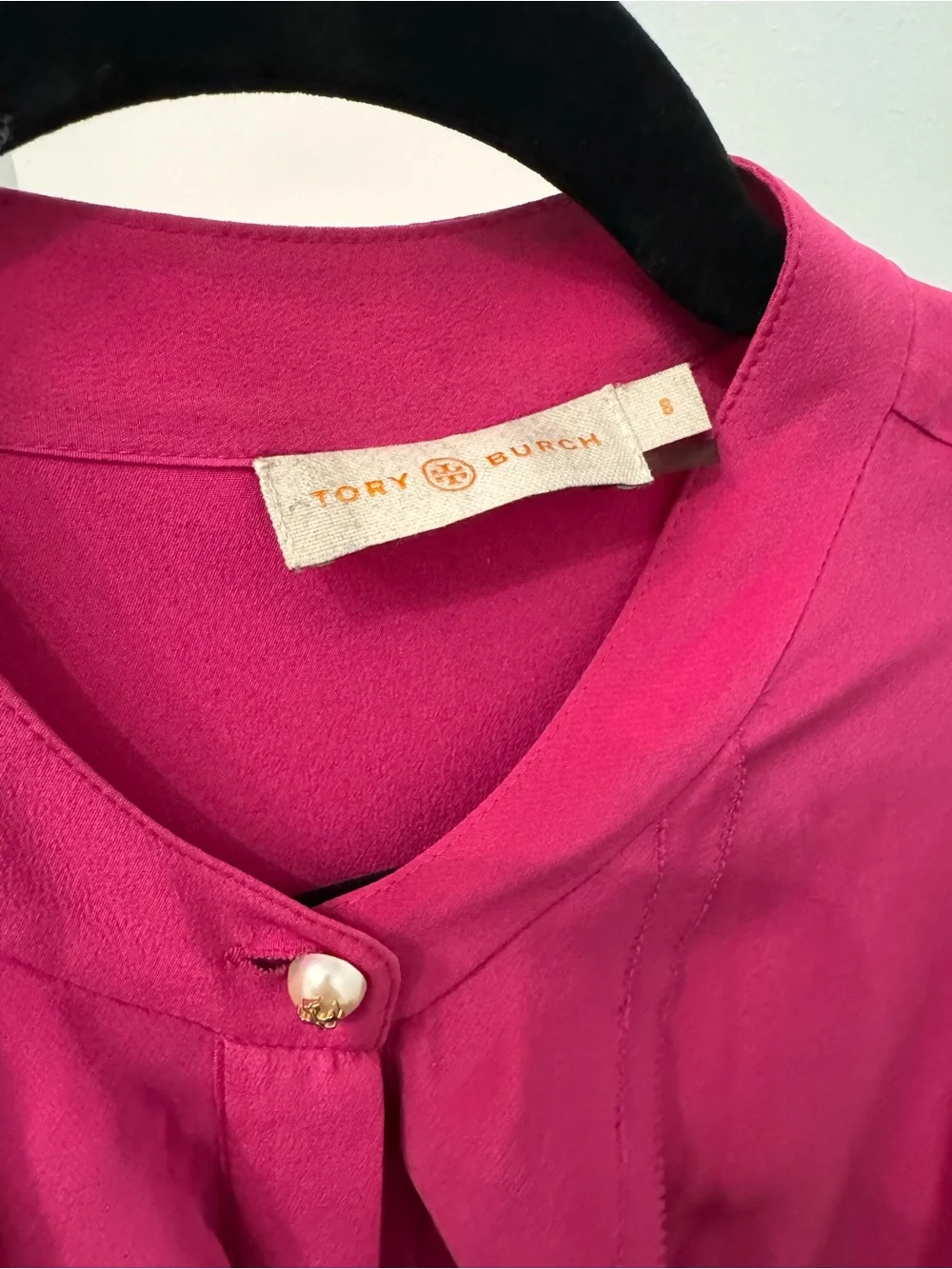 Tory Burch Ruffle-Front silk dress in Fuchsia